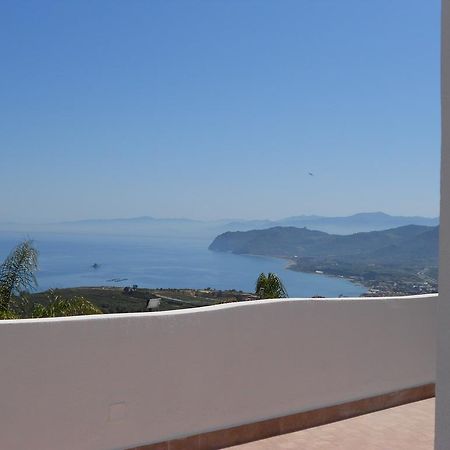 Alta Marea Hotel Gioiosa Marea Kültér fotó