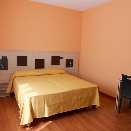 Alta Marea Hotel Gioiosa Marea Kültér fotó