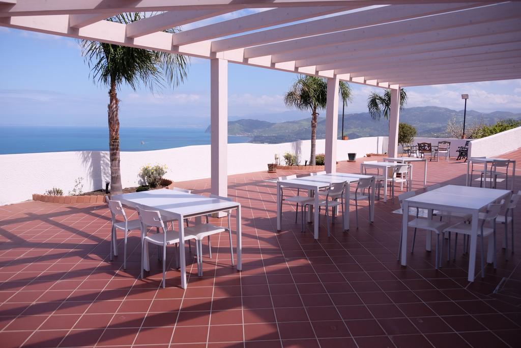 Alta Marea Hotel Gioiosa Marea Kültér fotó